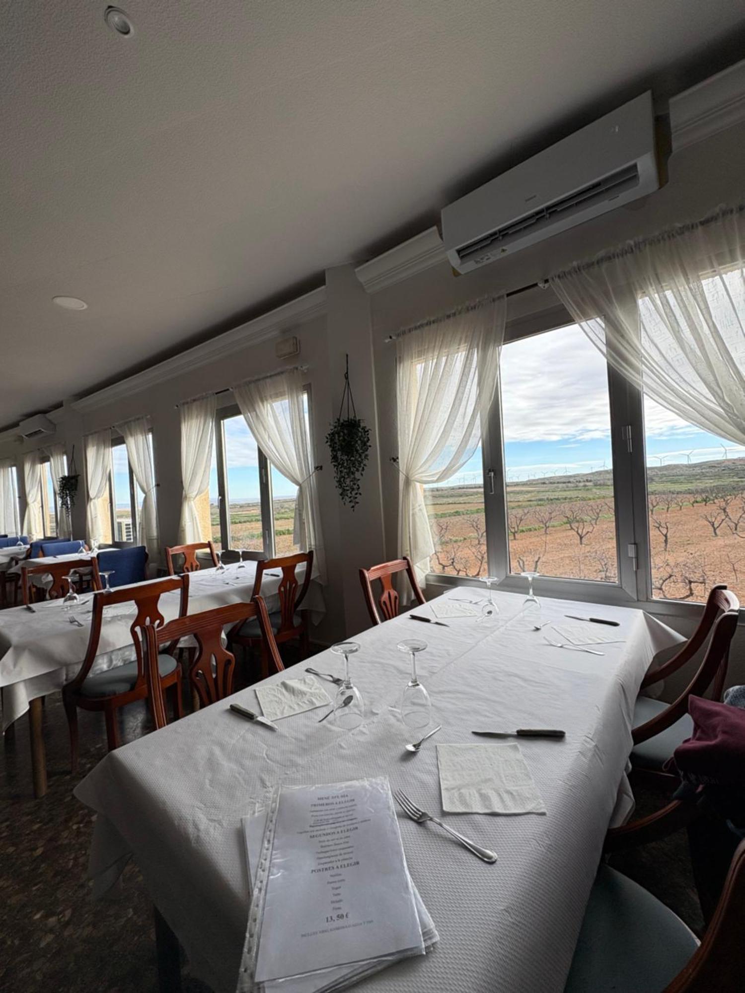 Hostal Pueblo Viejo Belchite Ngoại thất bức ảnh